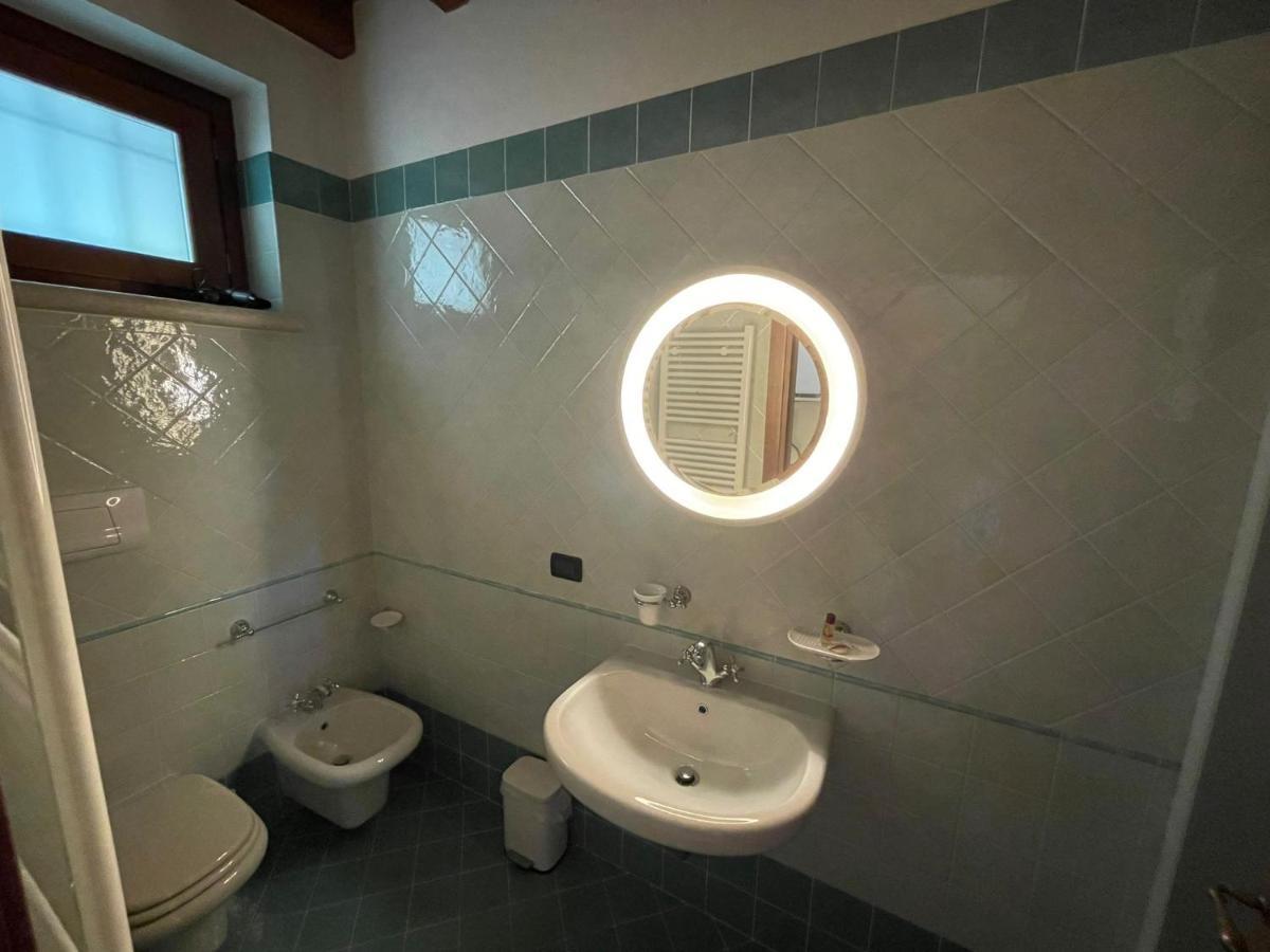 La Fiocchina - Magic Place - Apartments & Studios In Garda Lake - Countryside Farmhouse, Inside The Middle Of The Lake Salò Exteriér fotografie