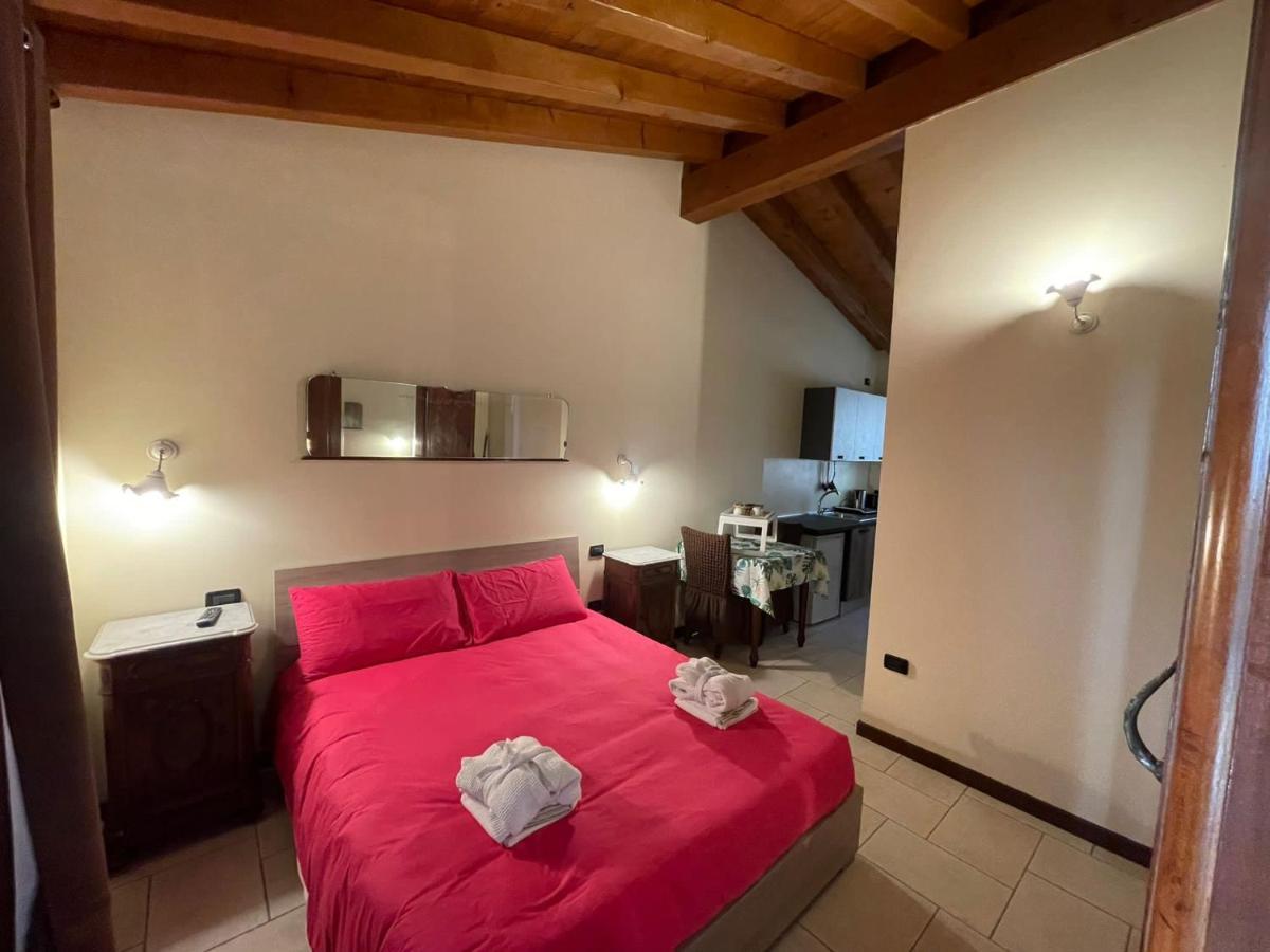 La Fiocchina - Magic Place - Apartments & Studios In Garda Lake - Countryside Farmhouse, Inside The Middle Of The Lake Salò Exteriér fotografie