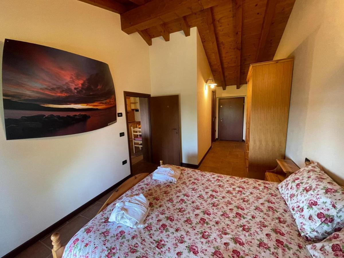 La Fiocchina - Magic Place - Apartments & Studios In Garda Lake - Countryside Farmhouse, Inside The Middle Of The Lake Salò Exteriér fotografie